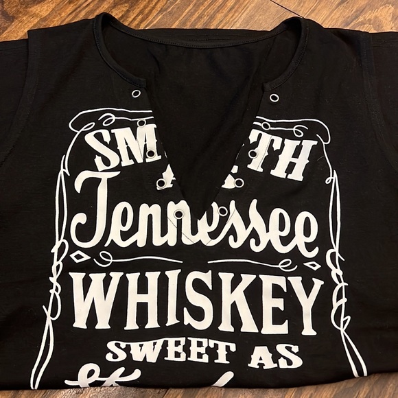 Womens XL tank top - Picture 1 of 1